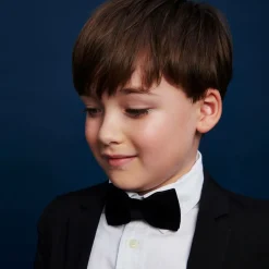 Black Velvet Bow Tie (10cm)