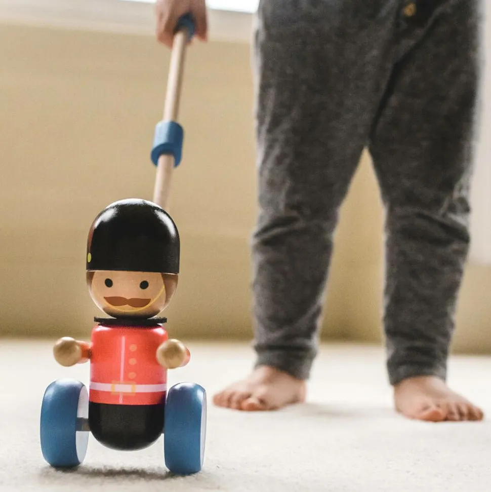 London Guardsman Push Along Toy (18cm)